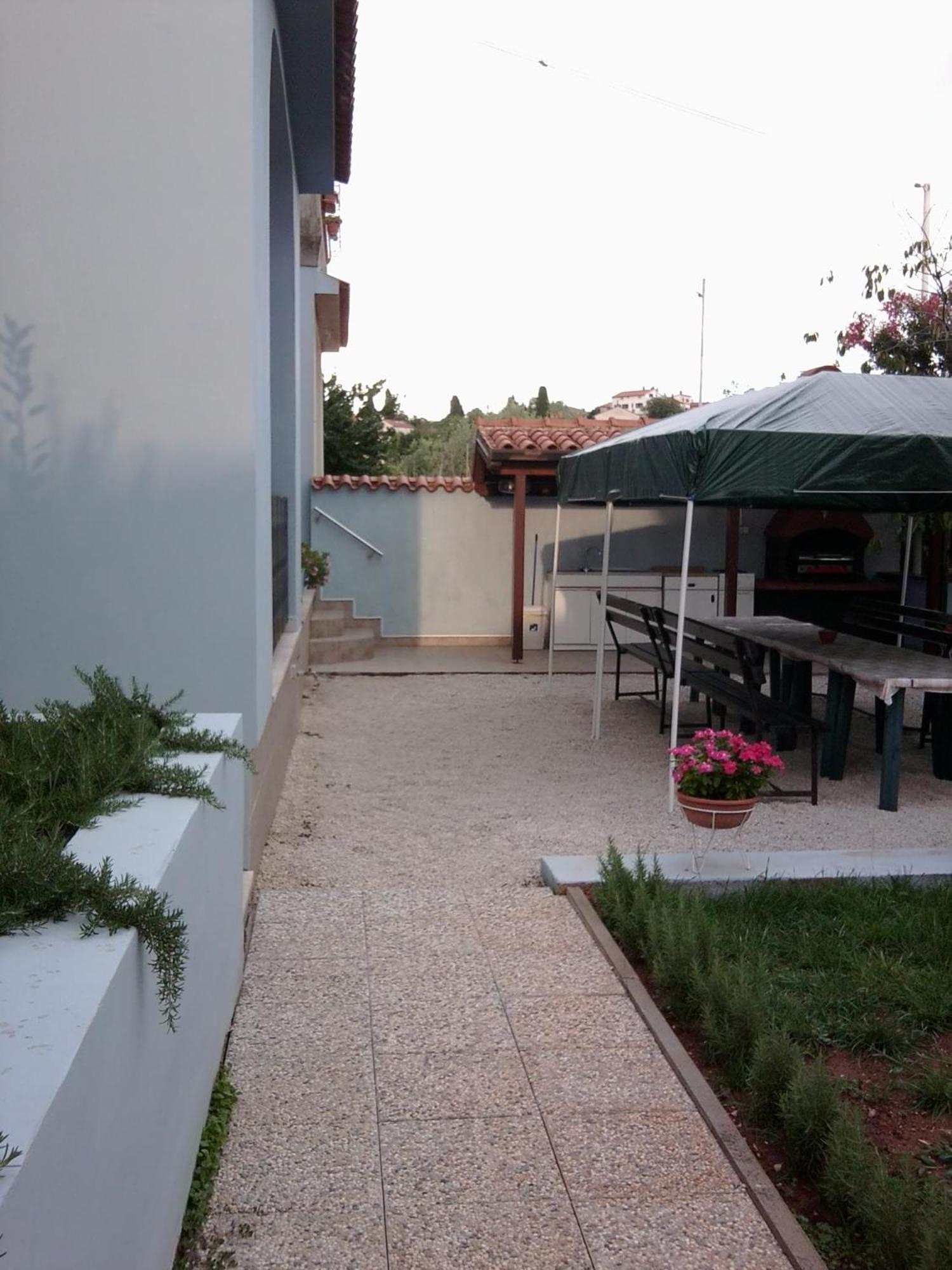 The Blue House Vinkuran Exterior foto